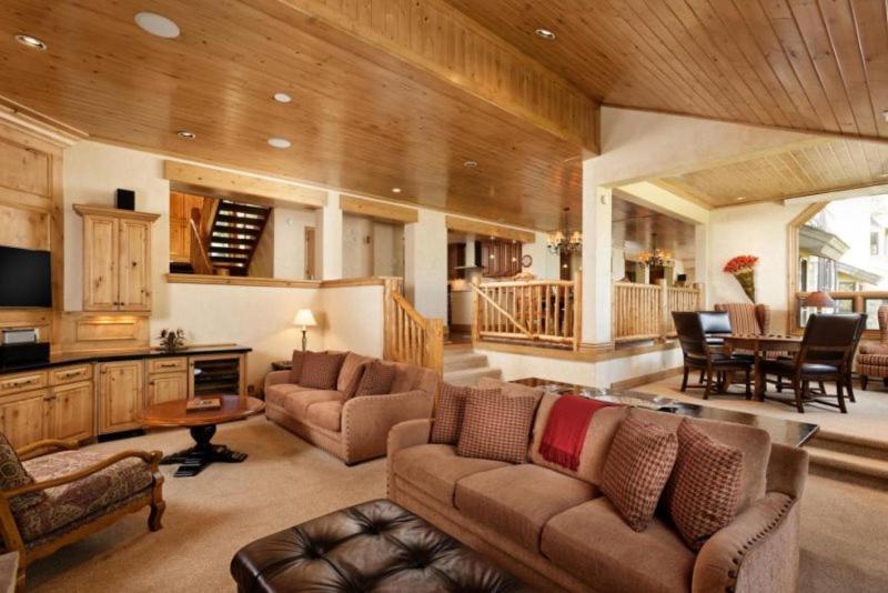 Snowmass Woodrun V 4 Bedroom Ski In, Ski Out Mountain Residence In The Heart Of Snowmass Village Aspen Exterior foto