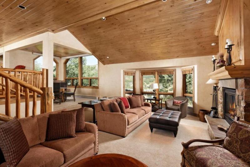 Snowmass Woodrun V 4 Bedroom Ski In, Ski Out Mountain Residence In The Heart Of Snowmass Village Aspen Exterior foto